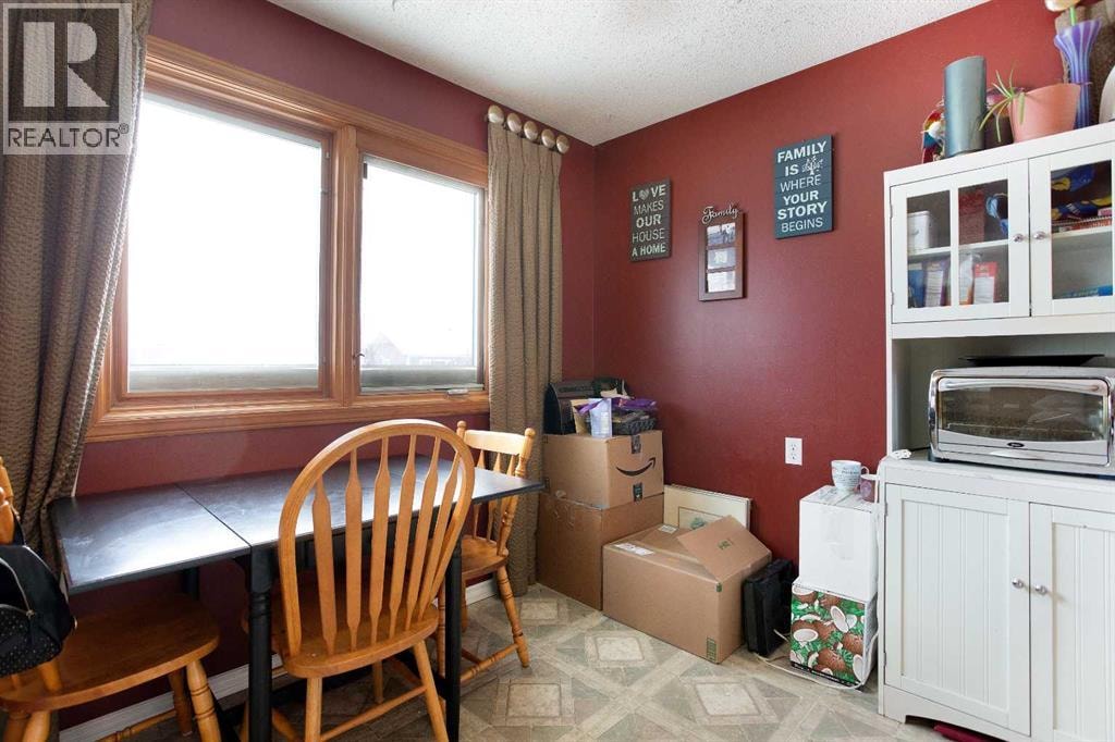 11 Ridgebrook Drive SW — photo 9