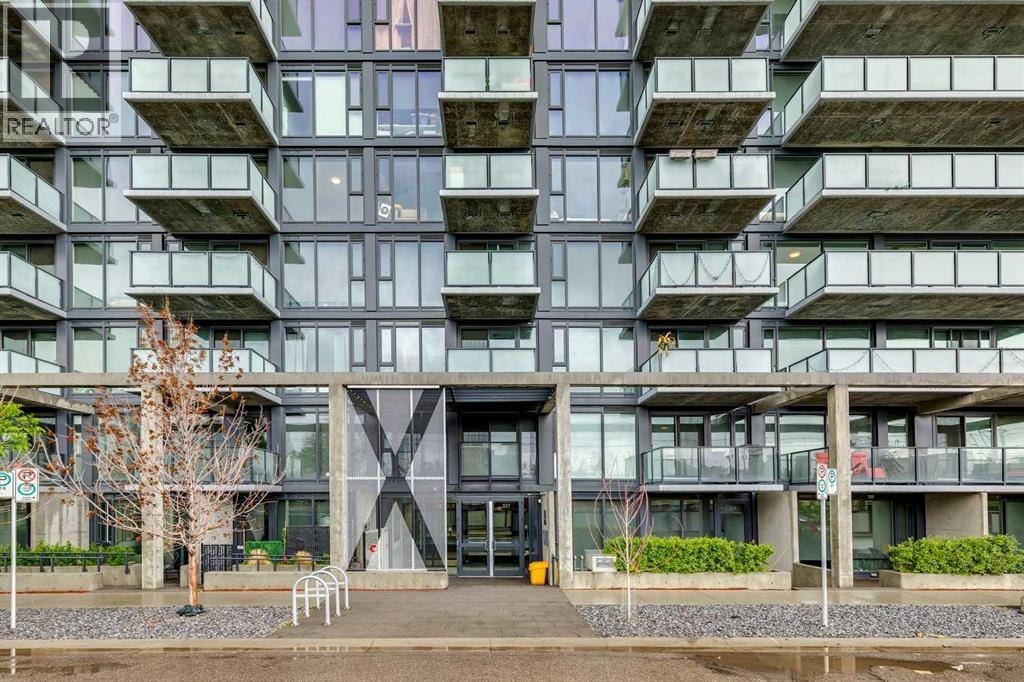 903, 327 9A Street NW — photo 37