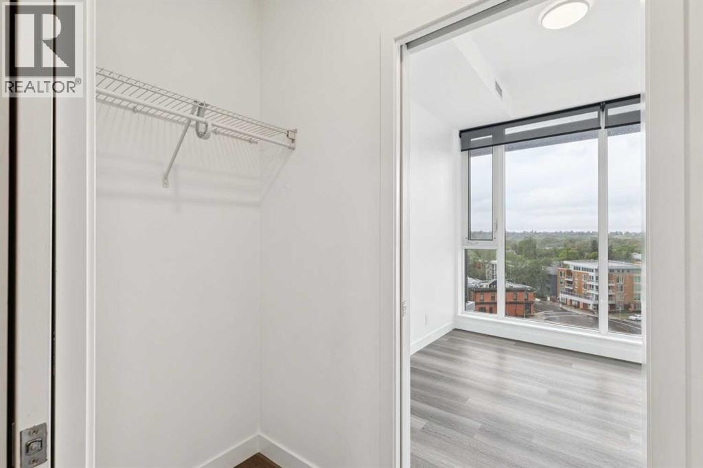 903, 327 9A Street NW — photo 21