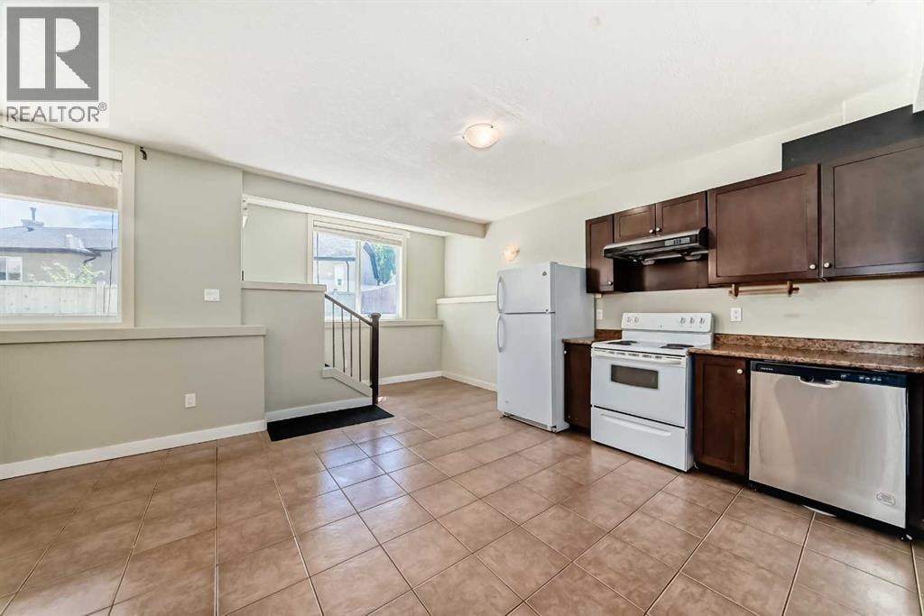 108 Sherwood Common NW — photo 33