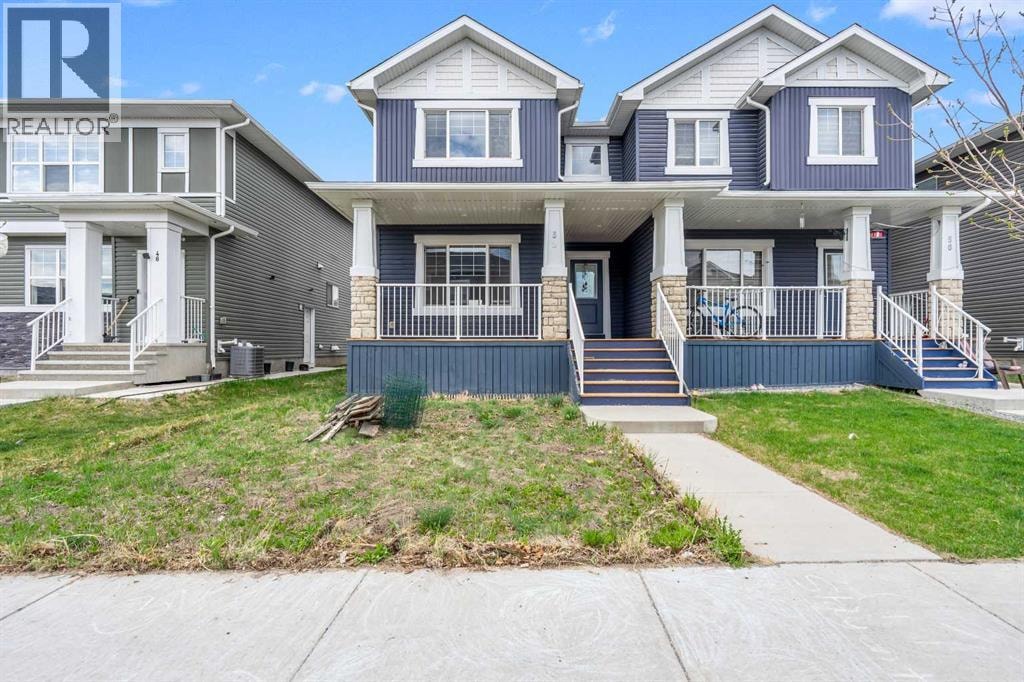52 Red Embers Manor NE — photo 1