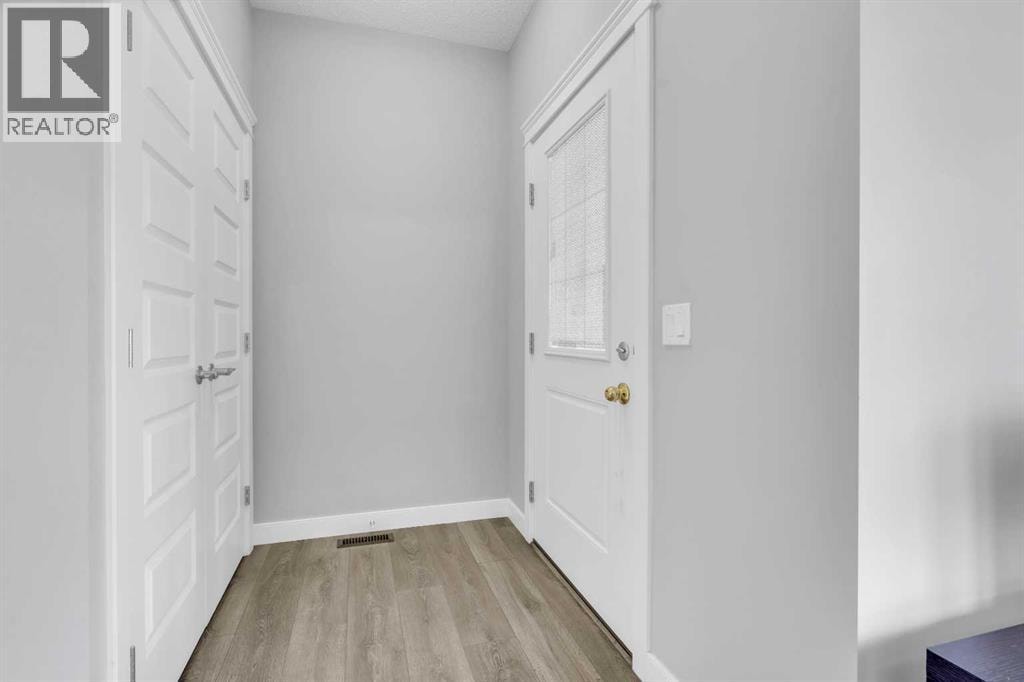 52 Red Embers Manor NE — photo 4