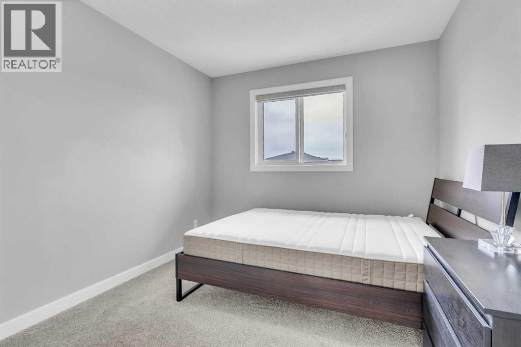 52 Red Embers Manor NE — photo 17