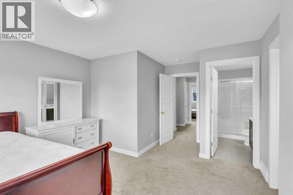 52 Red Embers Manor NE — photo 22