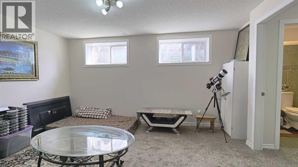 54 Saddlecreek Crescent NE — photo 31