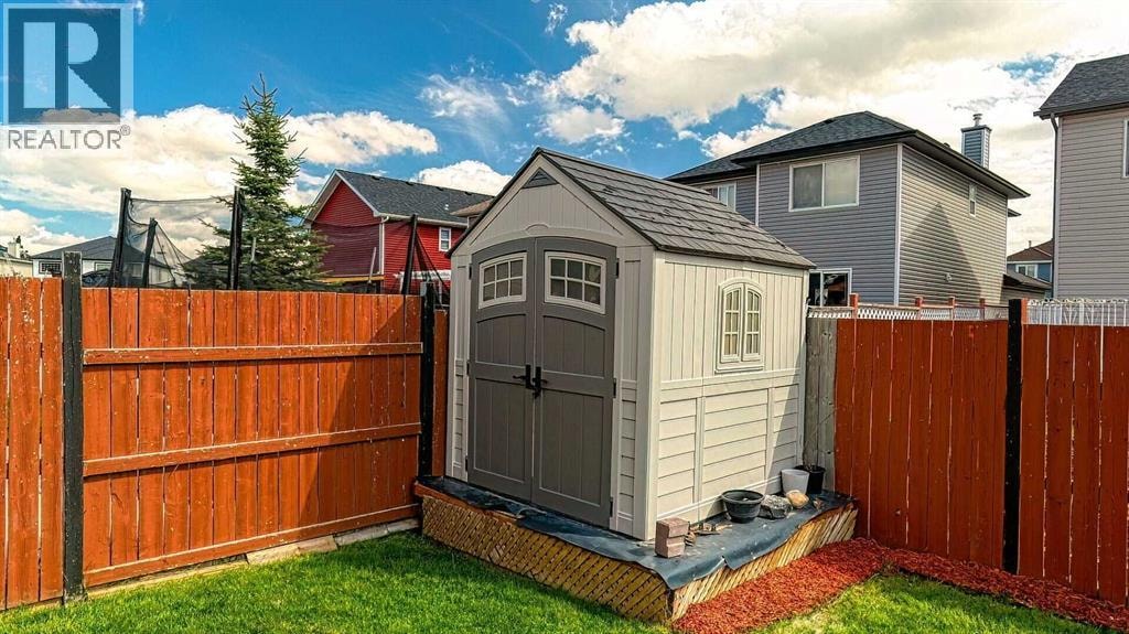 54 Saddlecreek Crescent NE — photo 29