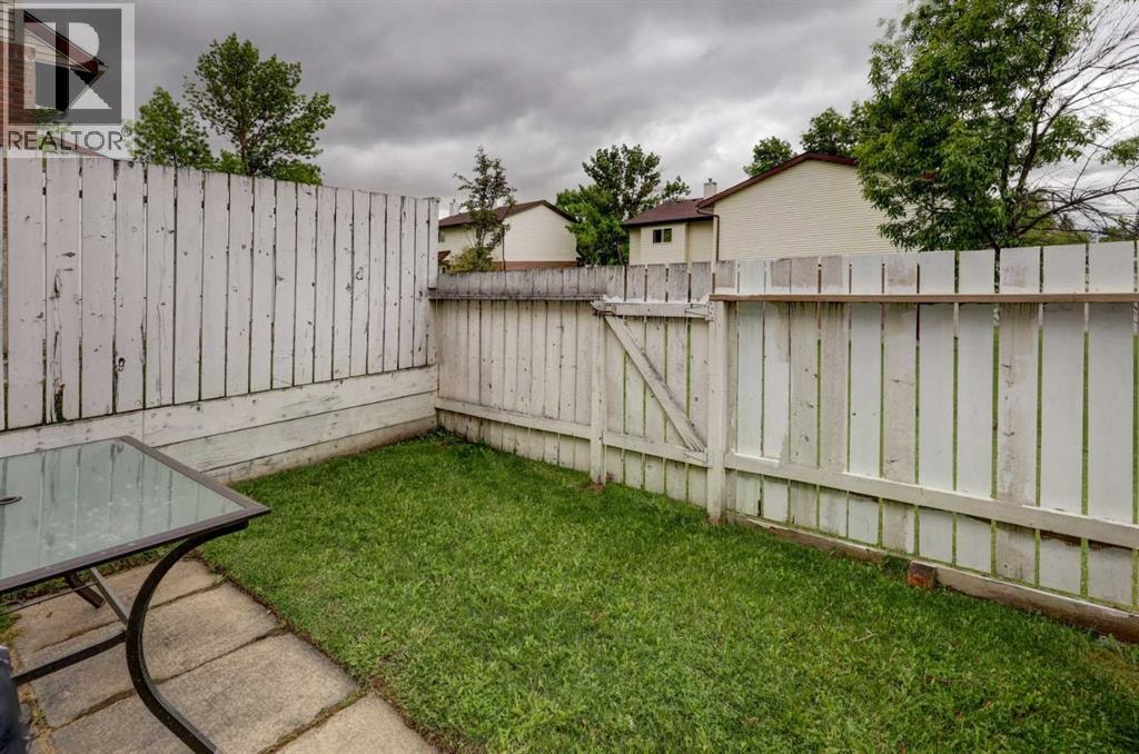 33, 64 Whitnel Court NE — photo 28