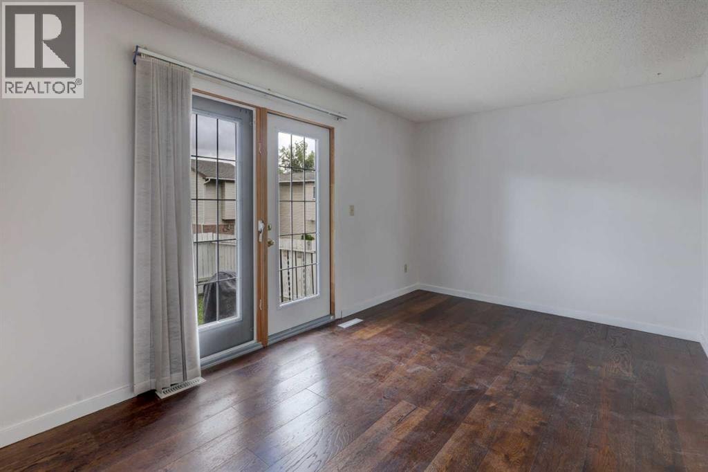 33, 64 Whitnel Court NE — photo 15