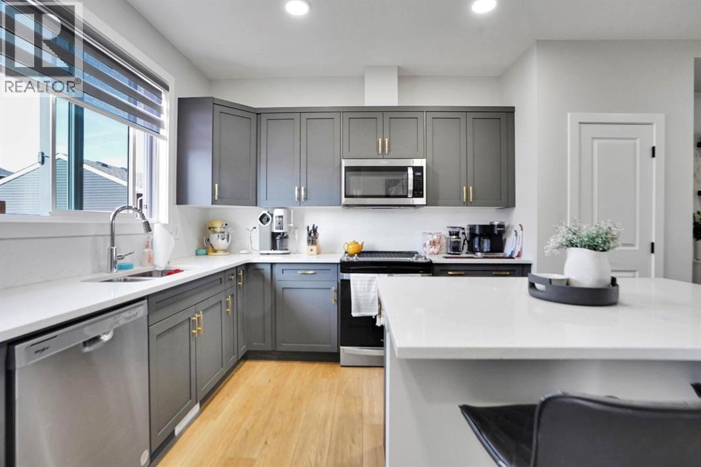112 Langwell Common SE — photo 10