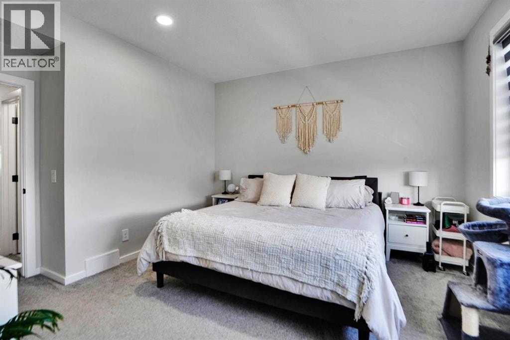 112 Langwell Common SE — photo 22