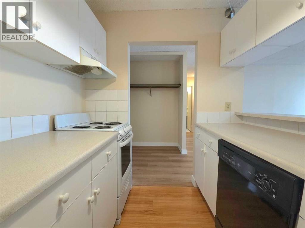 504, 221 6 Avenue SE — photo 7