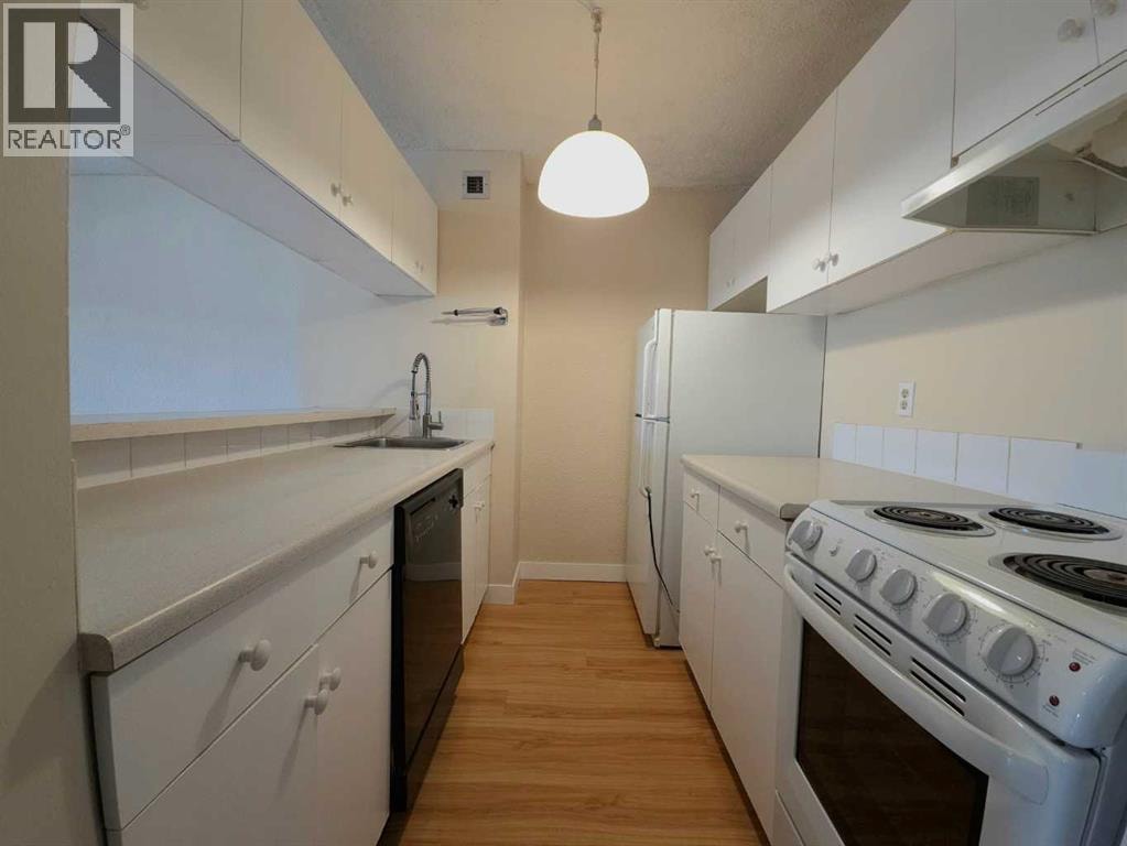 504, 221 6 Avenue SE — photo 13