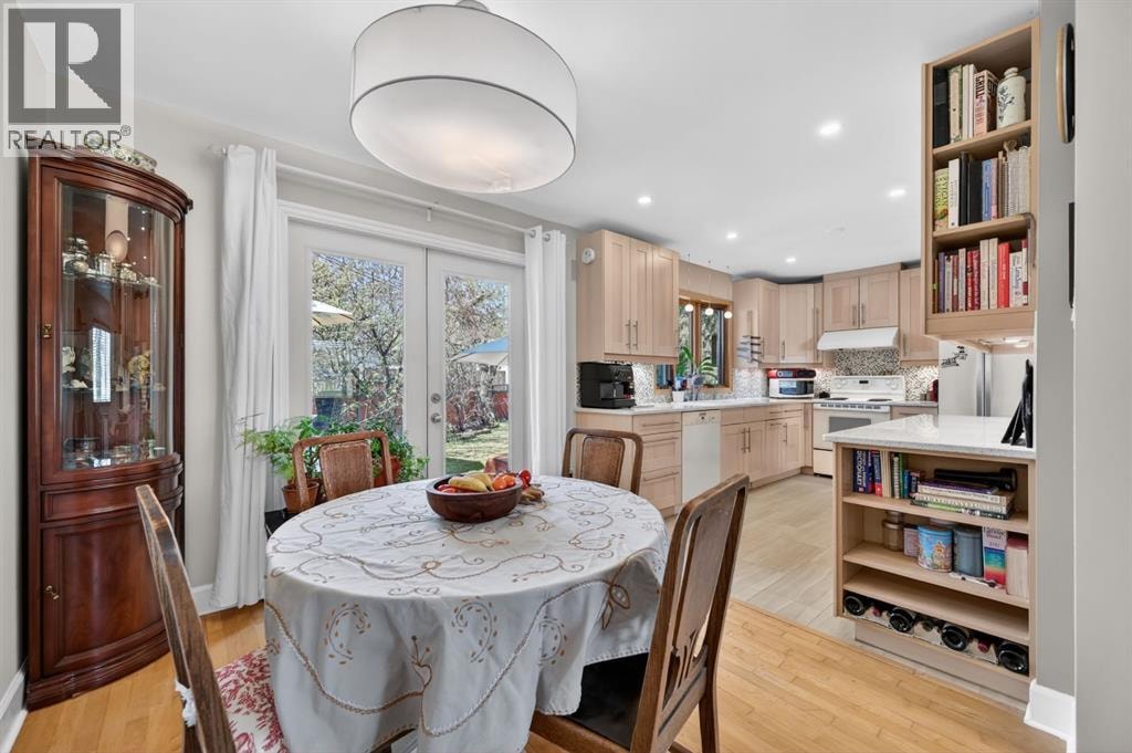 3811 24 Street NW — photo 13