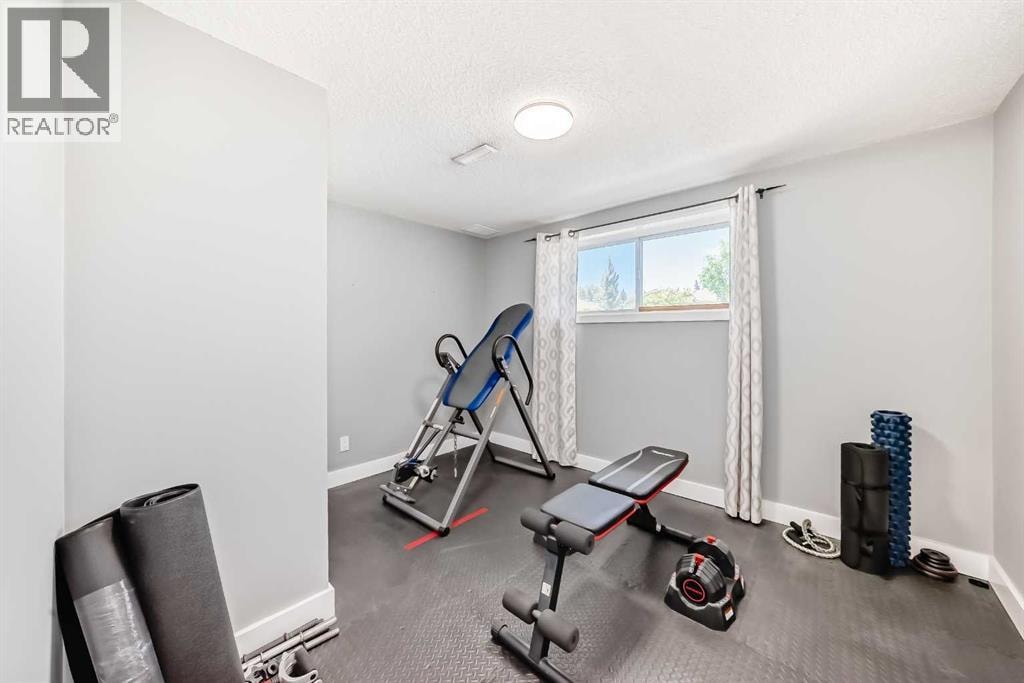 170 Lake Sylvan Close SE — photo 31