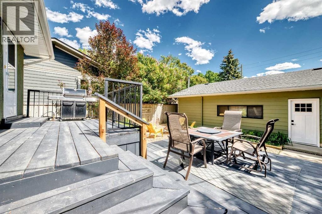 170 Lake Sylvan Close SE — photo 43