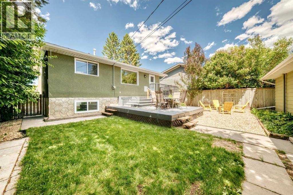 170 Lake Sylvan Close SE — photo 46