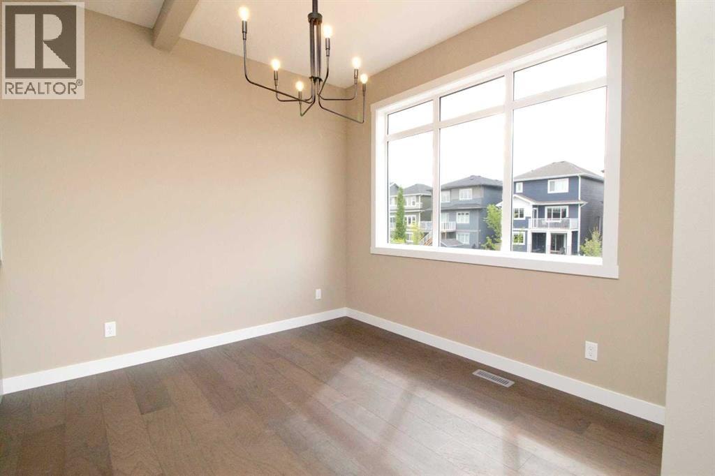 115 Sundown Crescent — photo 7