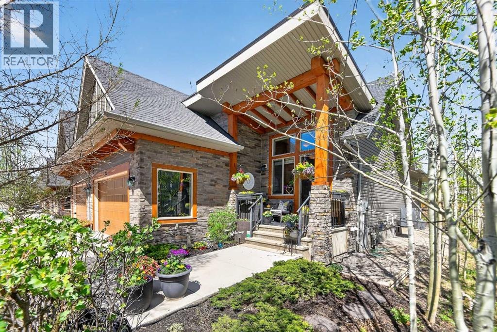 43 Cortina Villas SW — photo 1
