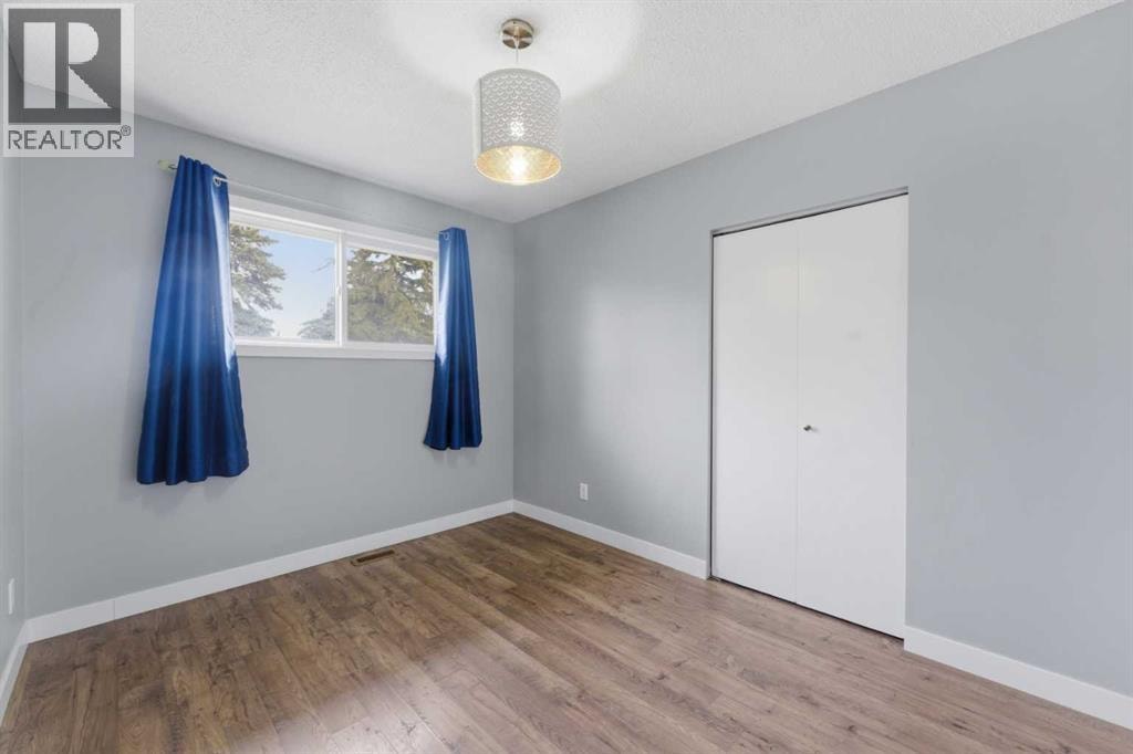 819 Avonlea Place SE — photo 15