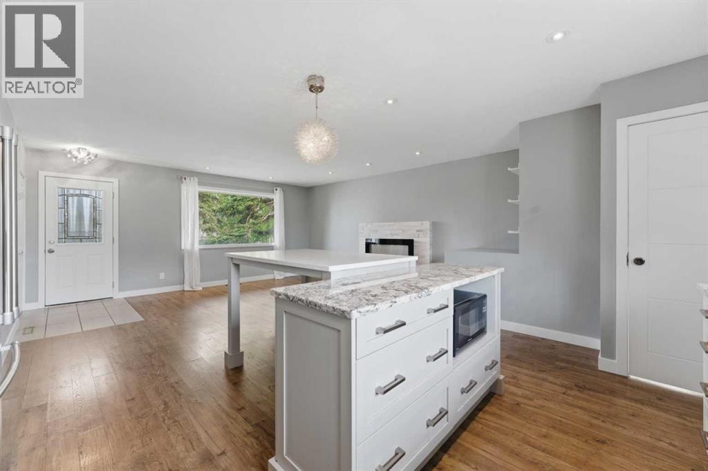 819 Avonlea Place SE — photo 13