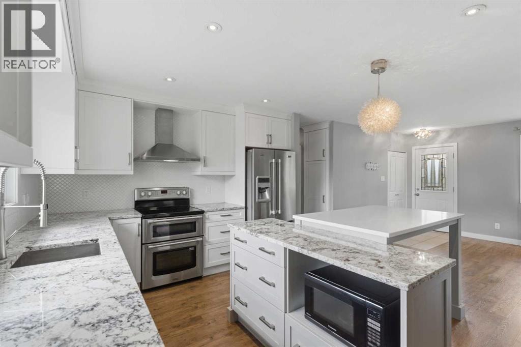 819 Avonlea Place SE — photo 10