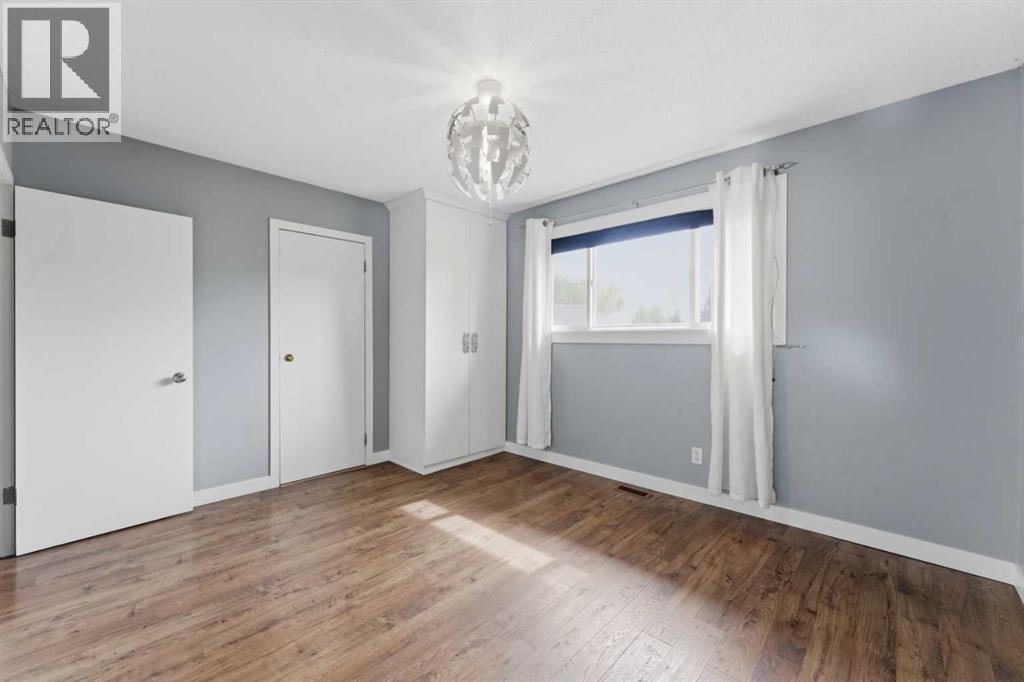 819 Avonlea Place SE — photo 17