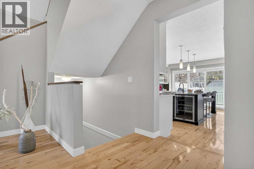 12 Wood Crescent SW — photo 39