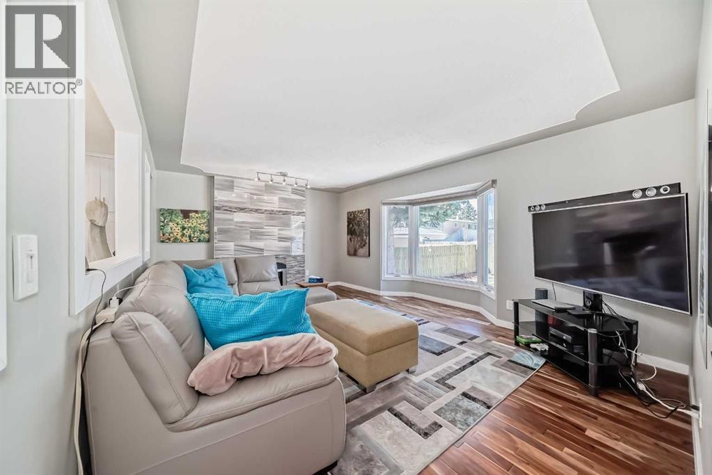 29 Chisholm Crescent NW — photo 22
