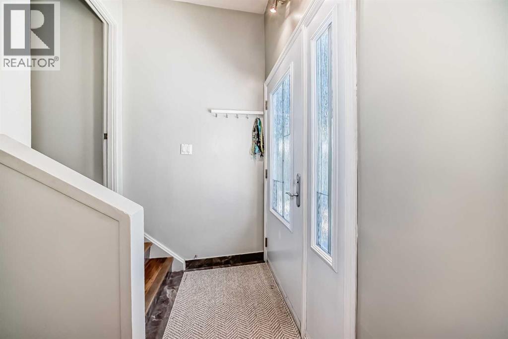 29 Chisholm Crescent NW — photo 40