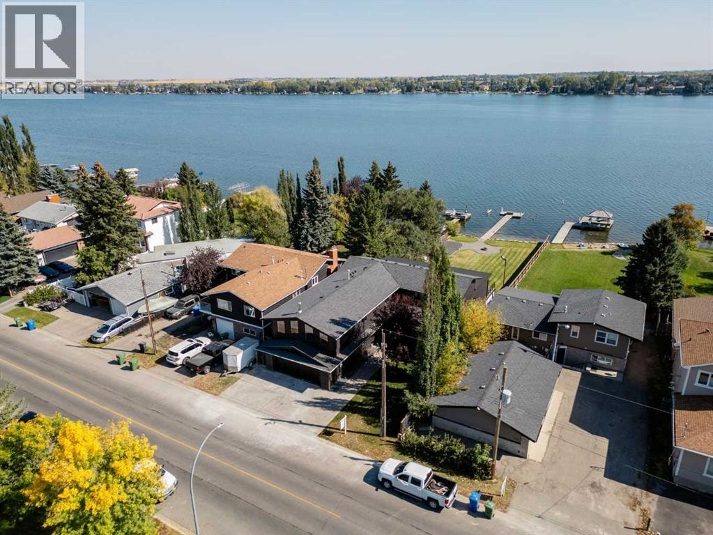 692 West Chestermere Drive — photo 2