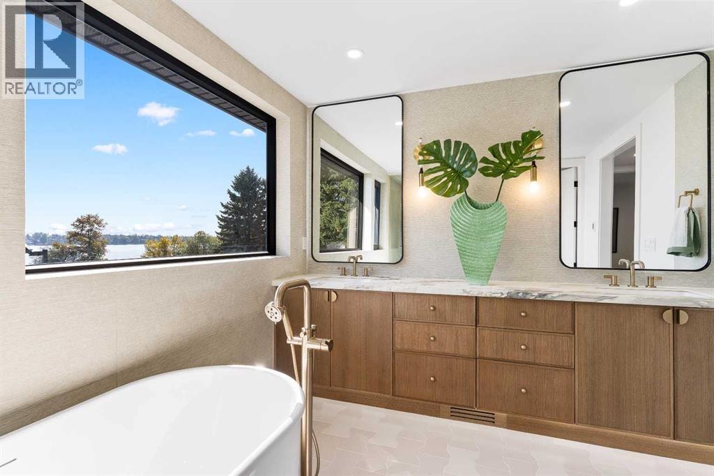 692 West Chestermere Drive — photo 38