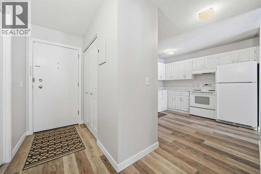 103, 521 57 Avenue SW — photo 11