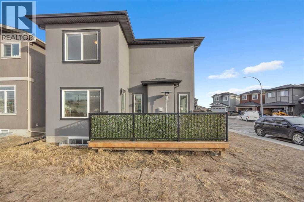 97 Baysprings Gardens SW — photo 47