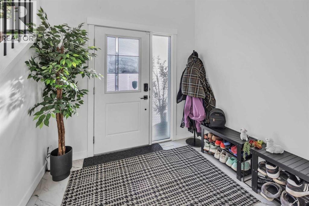97 Baysprings Gardens SW — photo 12