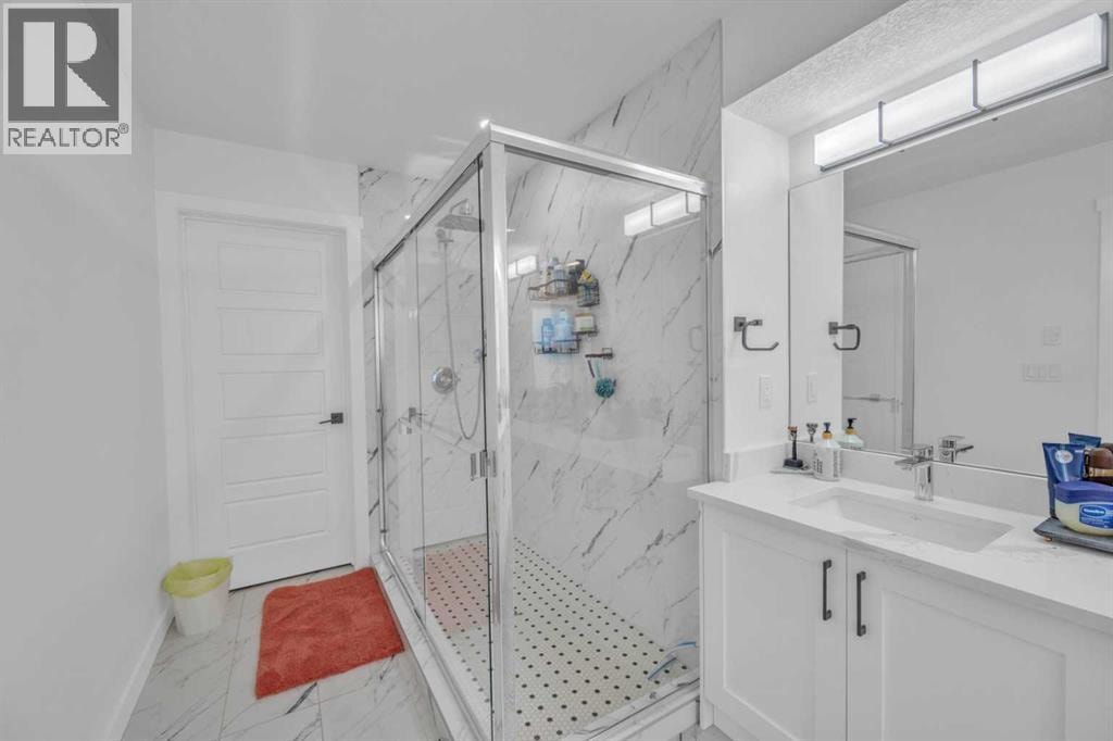 97 Baysprings Gardens SW — photo 38