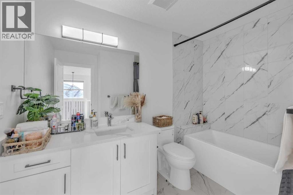 97 Baysprings Gardens SW — photo 30