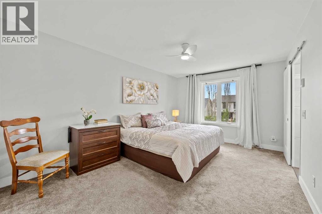 260 Riverside Mews SE — photo 20
