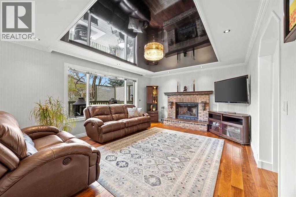 260 Riverside Mews SE — photo 15