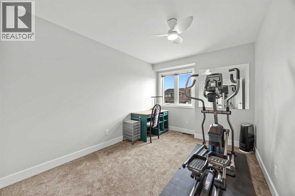 260 Riverside Mews SE — photo 29