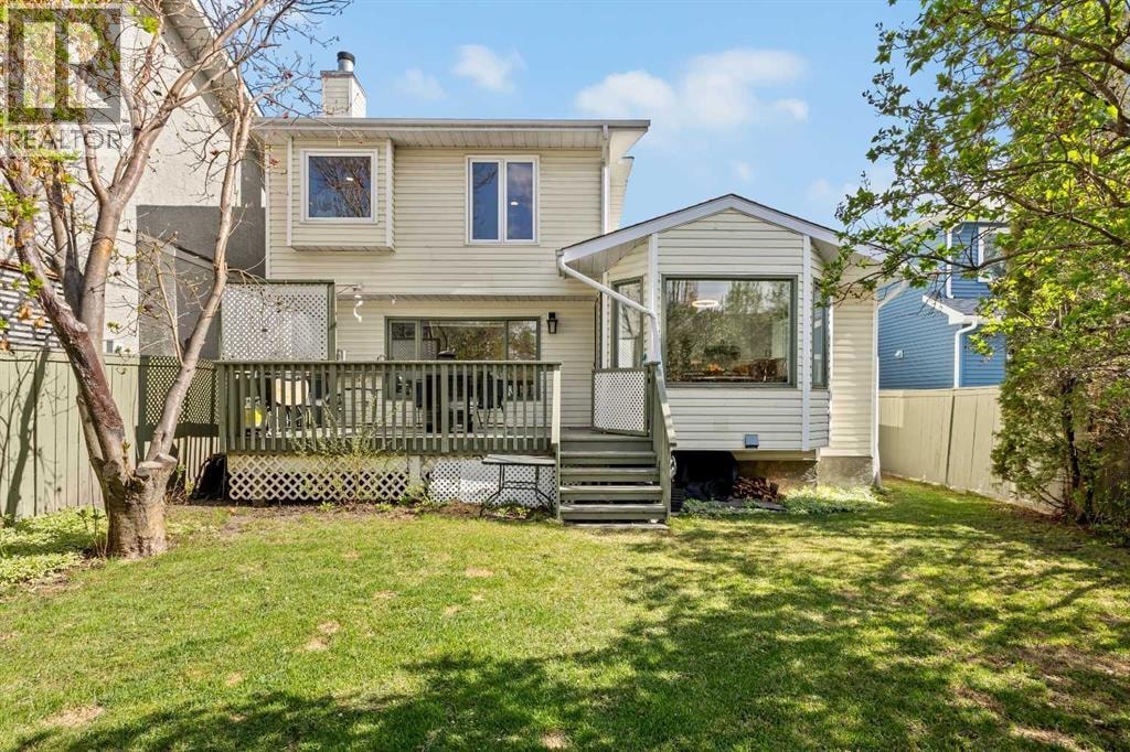 260 Riverside Mews SE — photo 42