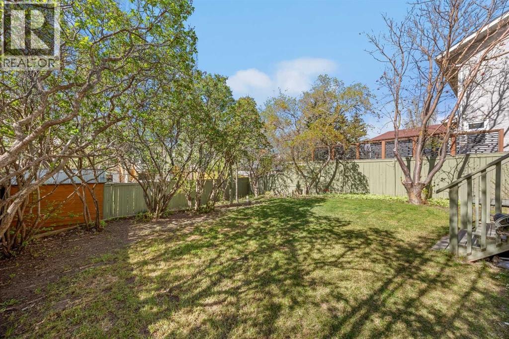 260 Riverside Mews SE — photo 46