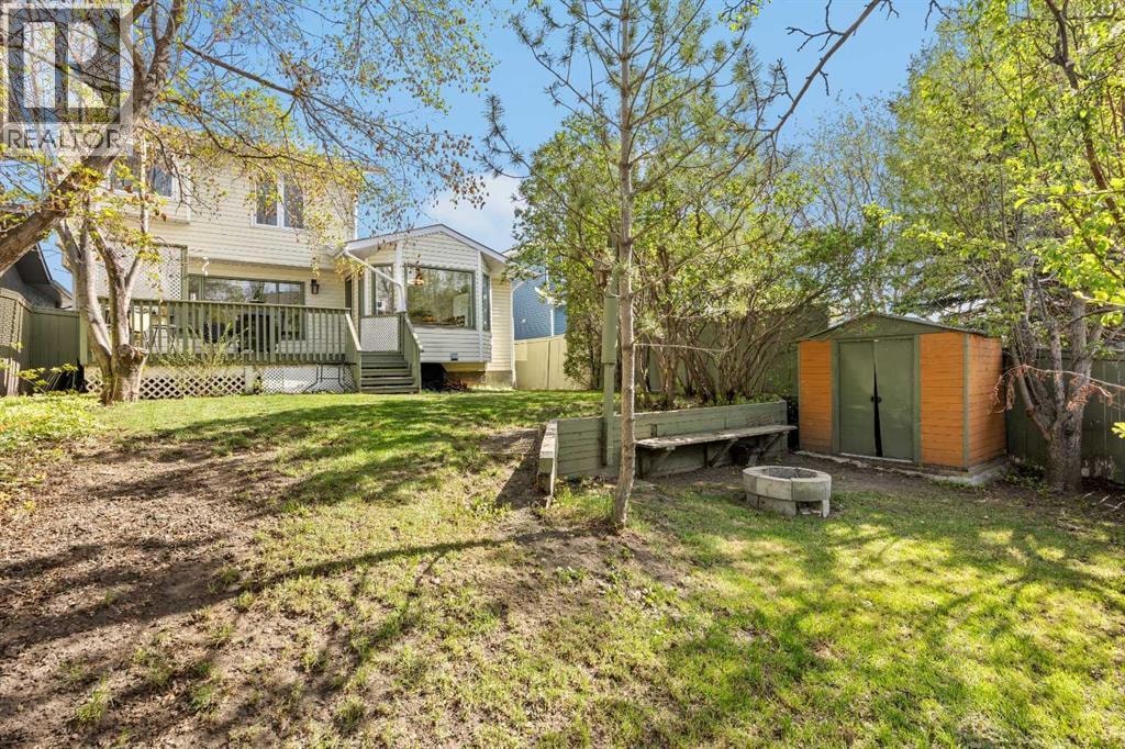 260 Riverside Mews SE — photo 44