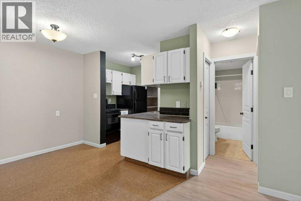 113, 6400 Coach Hill Road SW — photo 8