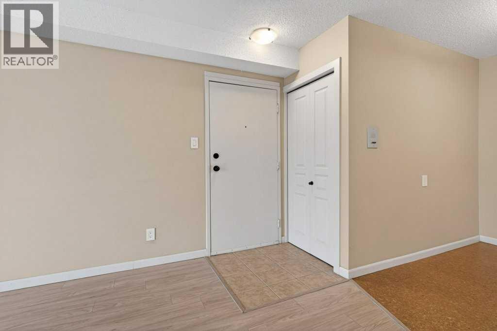 113, 6400 Coach Hill Road SW — photo 4