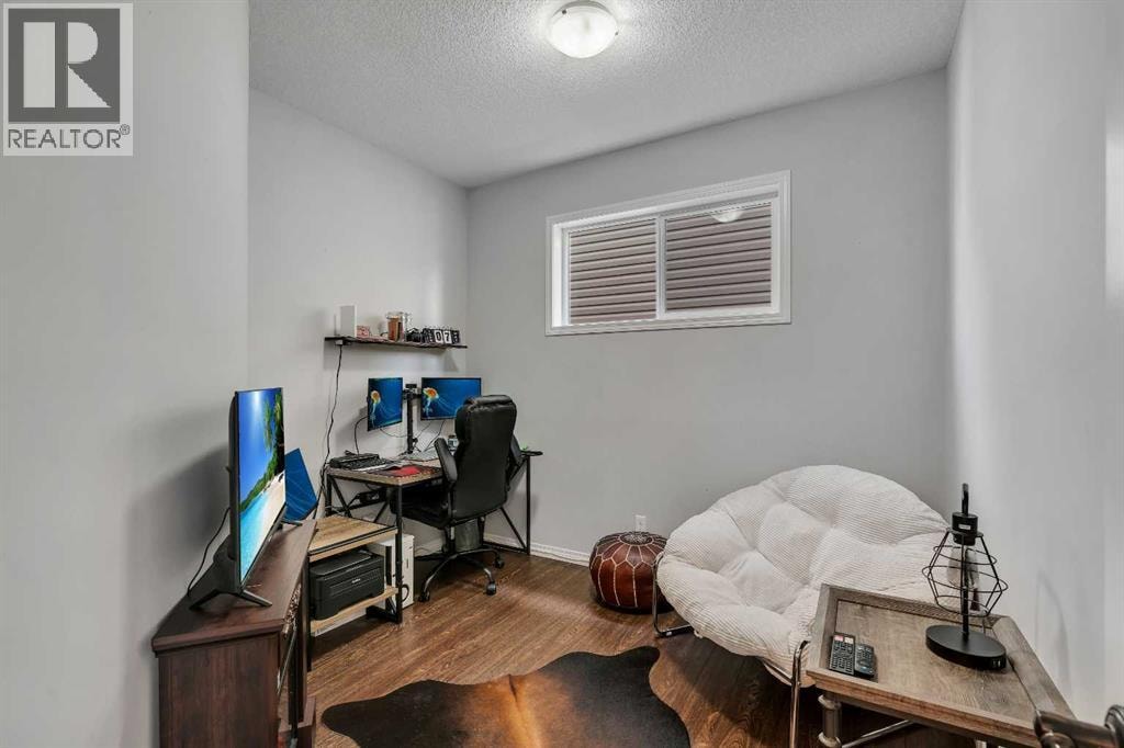 203 Bayview Circle SW — photo 16