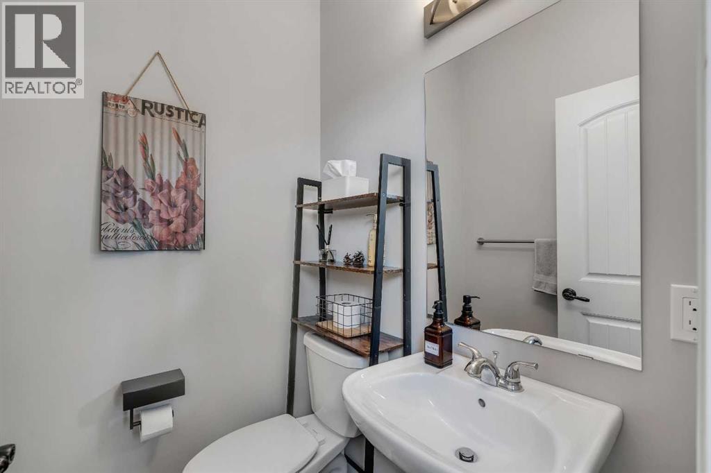 203 Bayview Circle SW — photo 17