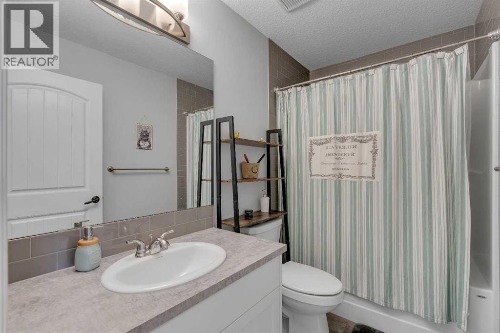203 Bayview Circle SW — photo 33