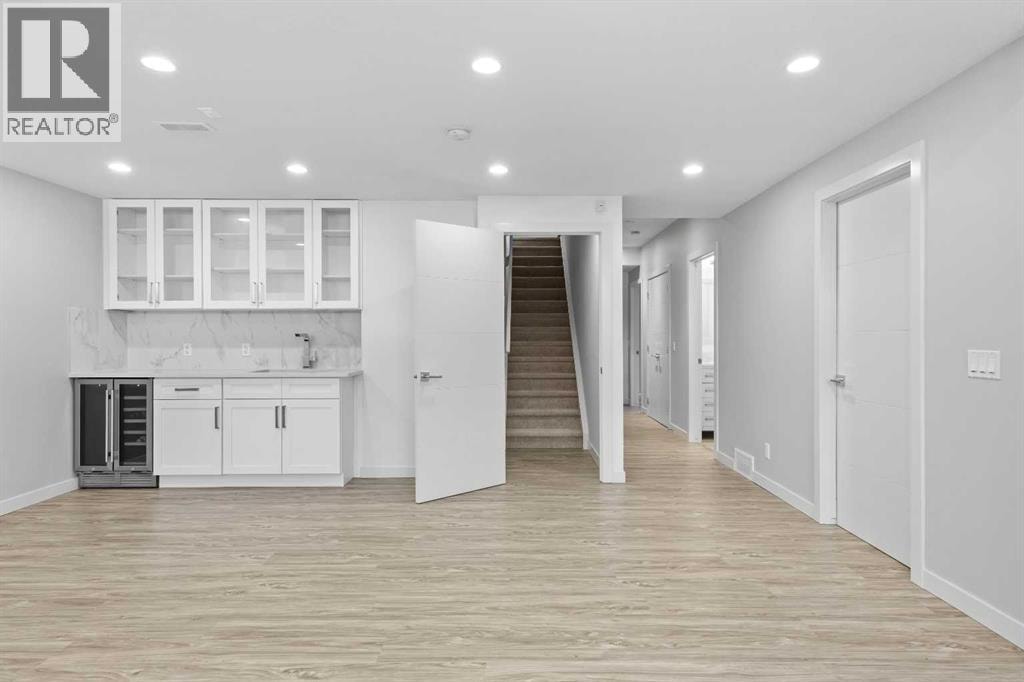 338 Shawnee Boulevard SW — photo 34