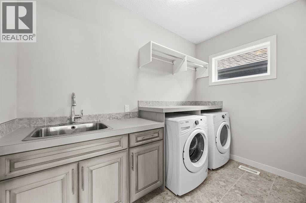 338 Shawnee Boulevard SW — photo 19