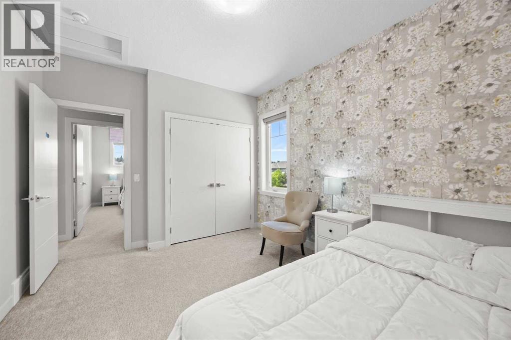 338 Shawnee Boulevard SW — photo 30
